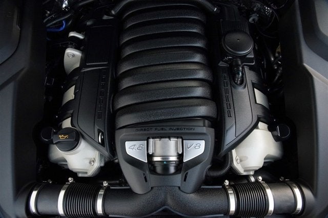 2014 Porsche Cayenne GTS