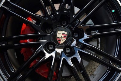 2014 Porsche Cayenne GTS