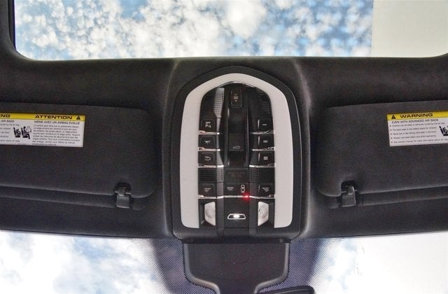 2014 Porsche Cayenne GTS