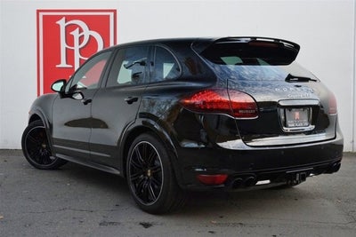 2014 Porsche Cayenne GTS