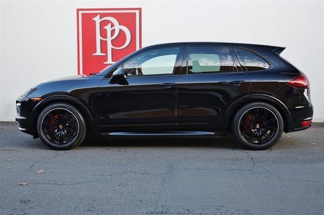 2014 Porsche Cayenne GTS