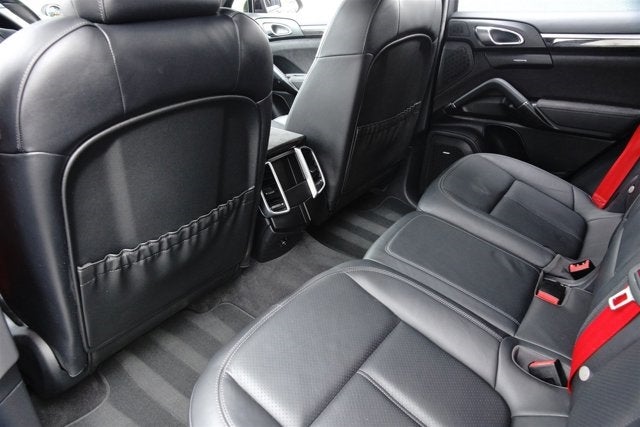 2014 Porsche Cayenne GTS