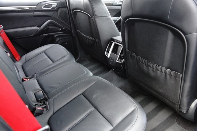 2014 Porsche Cayenne GTS