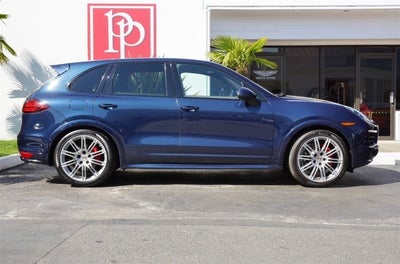2013 Porsche Cayenne GTS