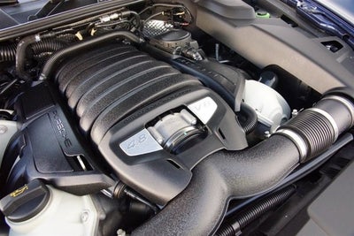 2013 Porsche Cayenne GTS