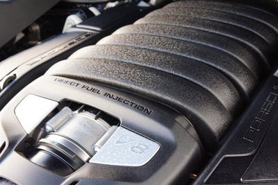 2013 Porsche Cayenne GTS