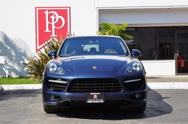 2013 Porsche Cayenne GTS