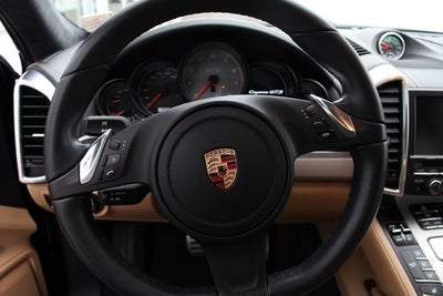 2014 Porsche Cayenne GTS