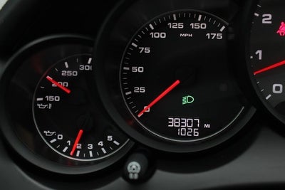 2014 Porsche Cayenne GTS