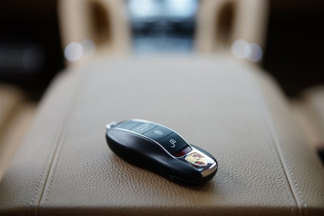 2014 Porsche Cayenne GTS