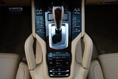 2014 Porsche Cayenne GTS