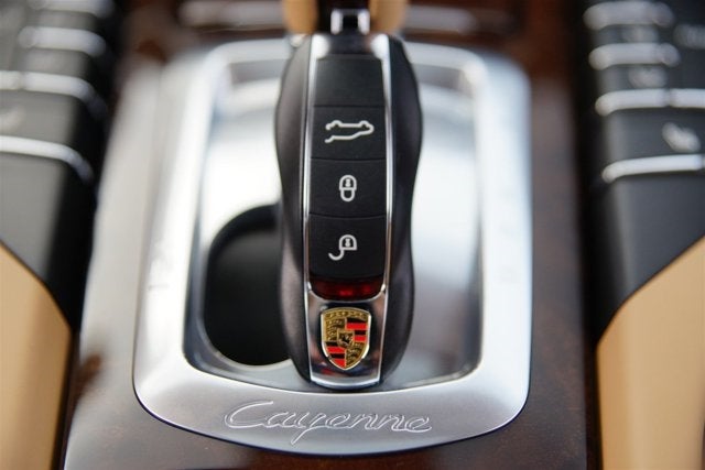 2014 Porsche Cayenne GTS