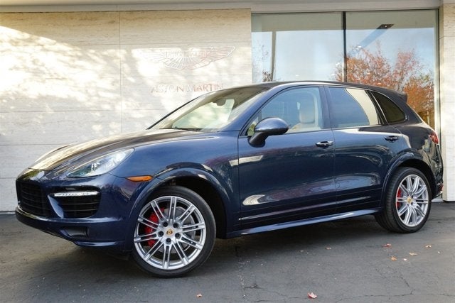 2014 Porsche Cayenne GTS