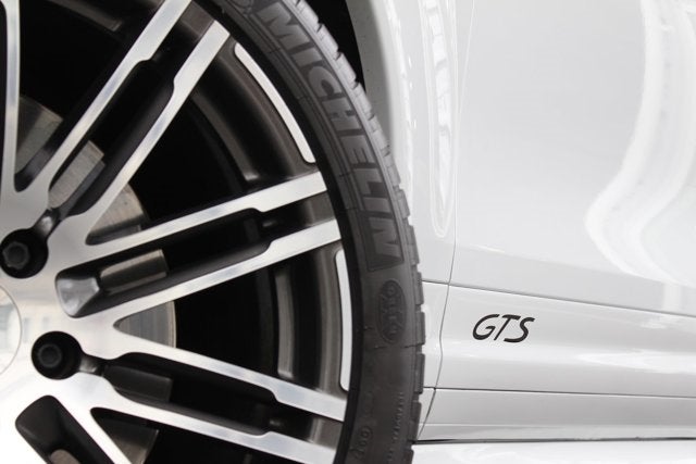 2016 Porsche Cayenne GTS