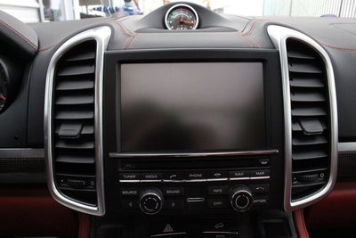 2016 Porsche Cayenne GTS