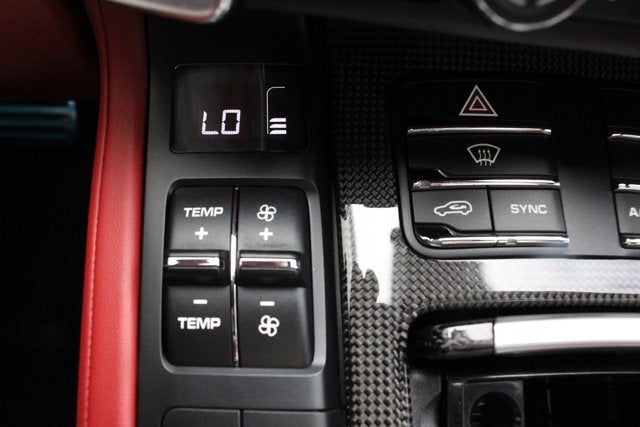 2016 Porsche Cayenne GTS