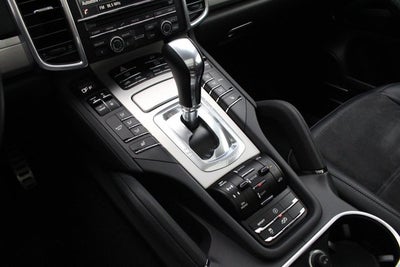 2014 Porsche Cayenne GTS