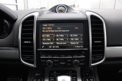 2014 Porsche Cayenne GTS