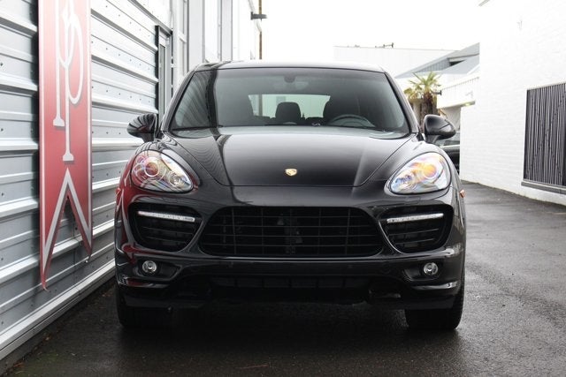 2014 Porsche Cayenne GTS