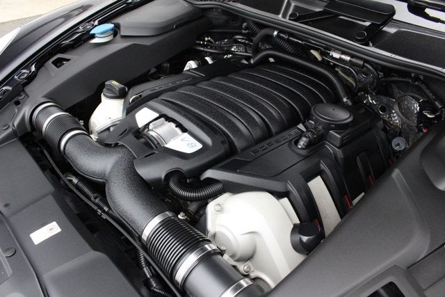 2014 Porsche Cayenne GTS