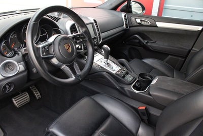 2016 Porsche Cayenne GTS