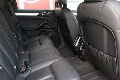 2016 Porsche Cayenne GTS