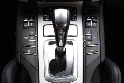 2016 Porsche Cayenne GTS