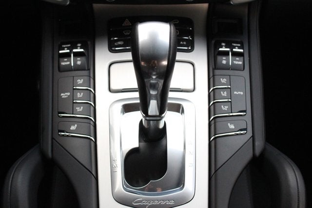 2016 Porsche Cayenne GTS