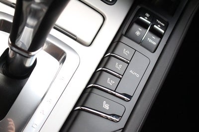 2016 Porsche Cayenne GTS