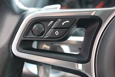 2016 Porsche Cayenne GTS