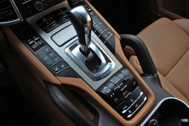 2013 Porsche Cayenne GTS