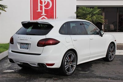 2013 Porsche Cayenne GTS