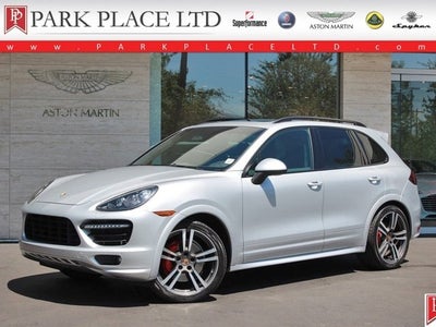 2014 Porsche Cayenne GTS