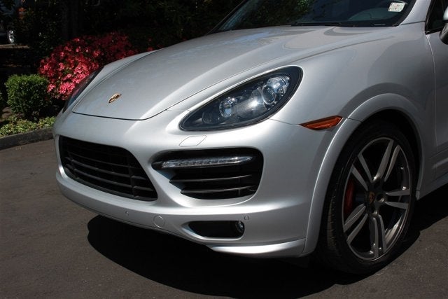 2014 Porsche Cayenne GTS