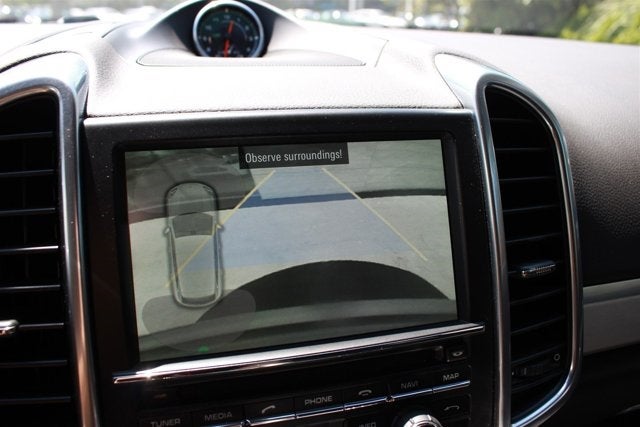 2014 Porsche Cayenne GTS