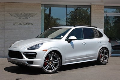 2014 Porsche Cayenne GTS