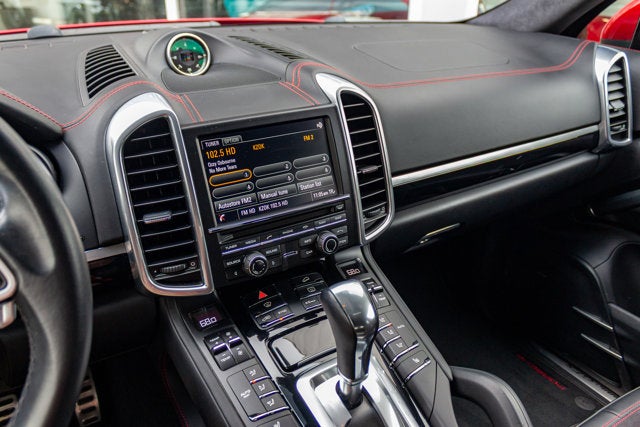 2016 Porsche Cayenne GTS