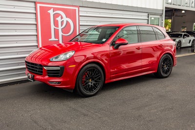 2016 Porsche Cayenne GTS