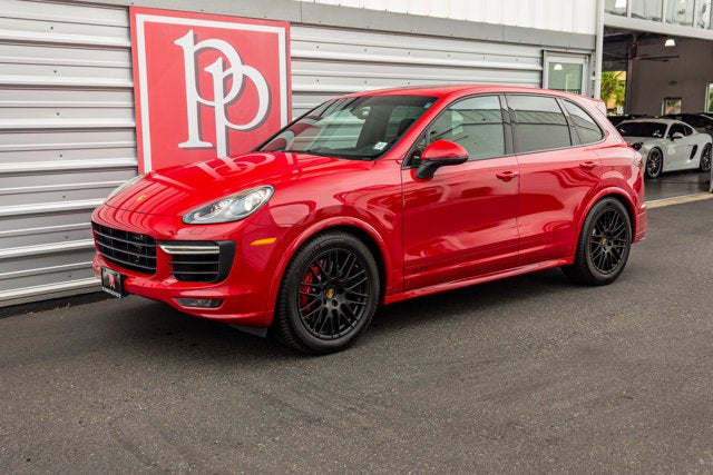 2016 Porsche Cayenne GTS