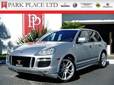 2010 Porsche Cayenne GTS