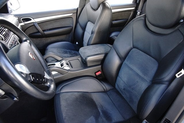 2010 Porsche Cayenne GTS