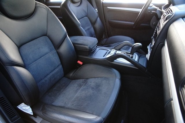 2010 Porsche Cayenne GTS