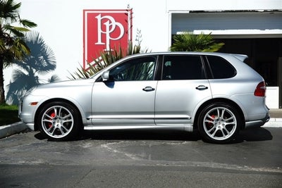 2010 Porsche Cayenne GTS