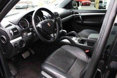 2010 Porsche Cayenne GTS