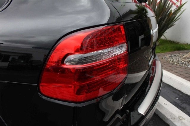 2010 Porsche Cayenne GTS