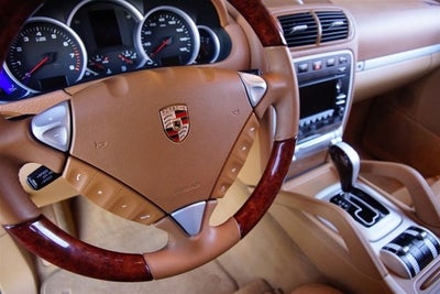 2010 Porsche Cayenne GTS