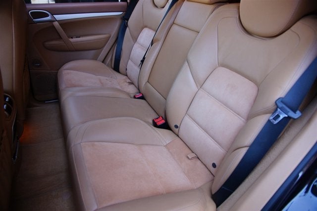 2010 Porsche Cayenne GTS