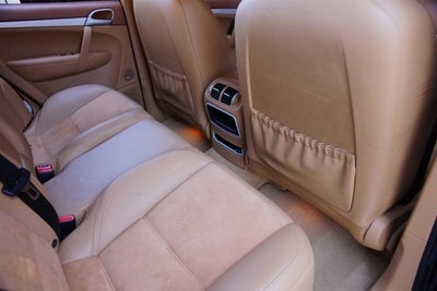 2010 Porsche Cayenne GTS