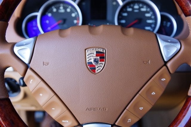 2010 Porsche Cayenne GTS
