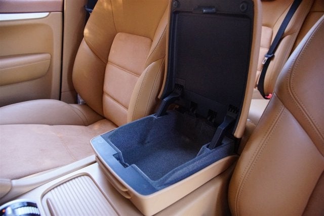 2010 Porsche Cayenne GTS